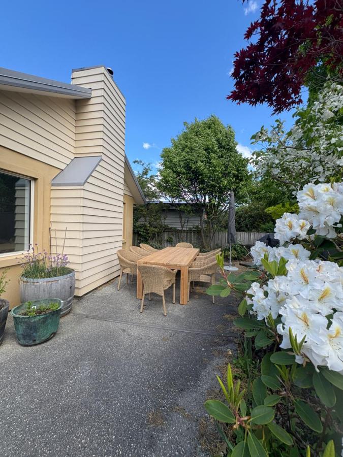 Alpine Rose Retreat - B&B Arrowtown