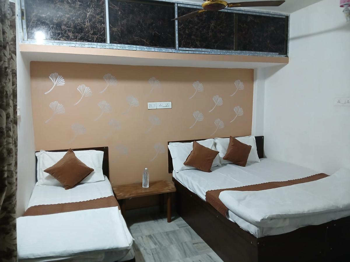 Kashvi Homestay - Bed and Breakfast Benares