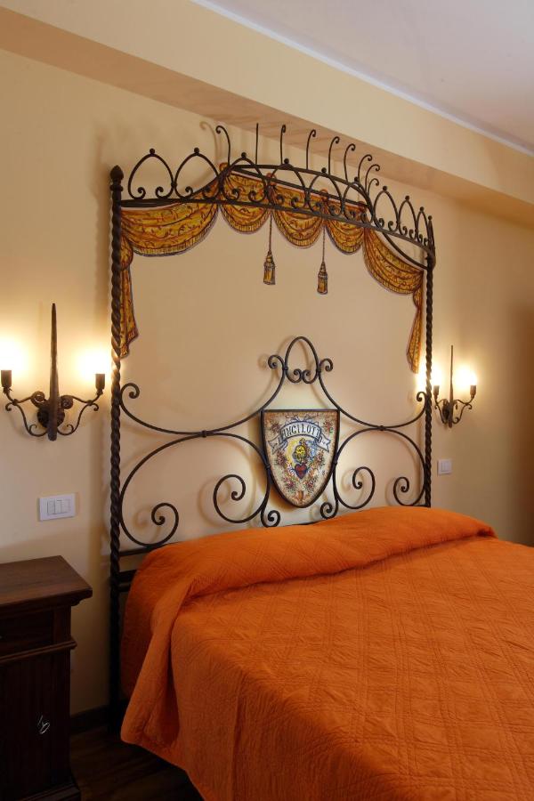 Suite (3 Adults)