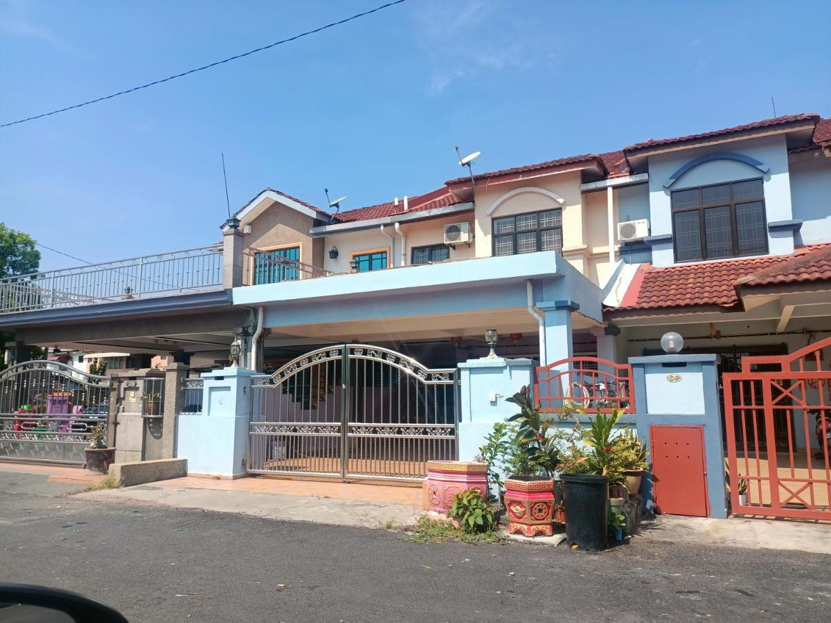 Sekinchan No 4 Landed House 15pax - B&B Sekinchan