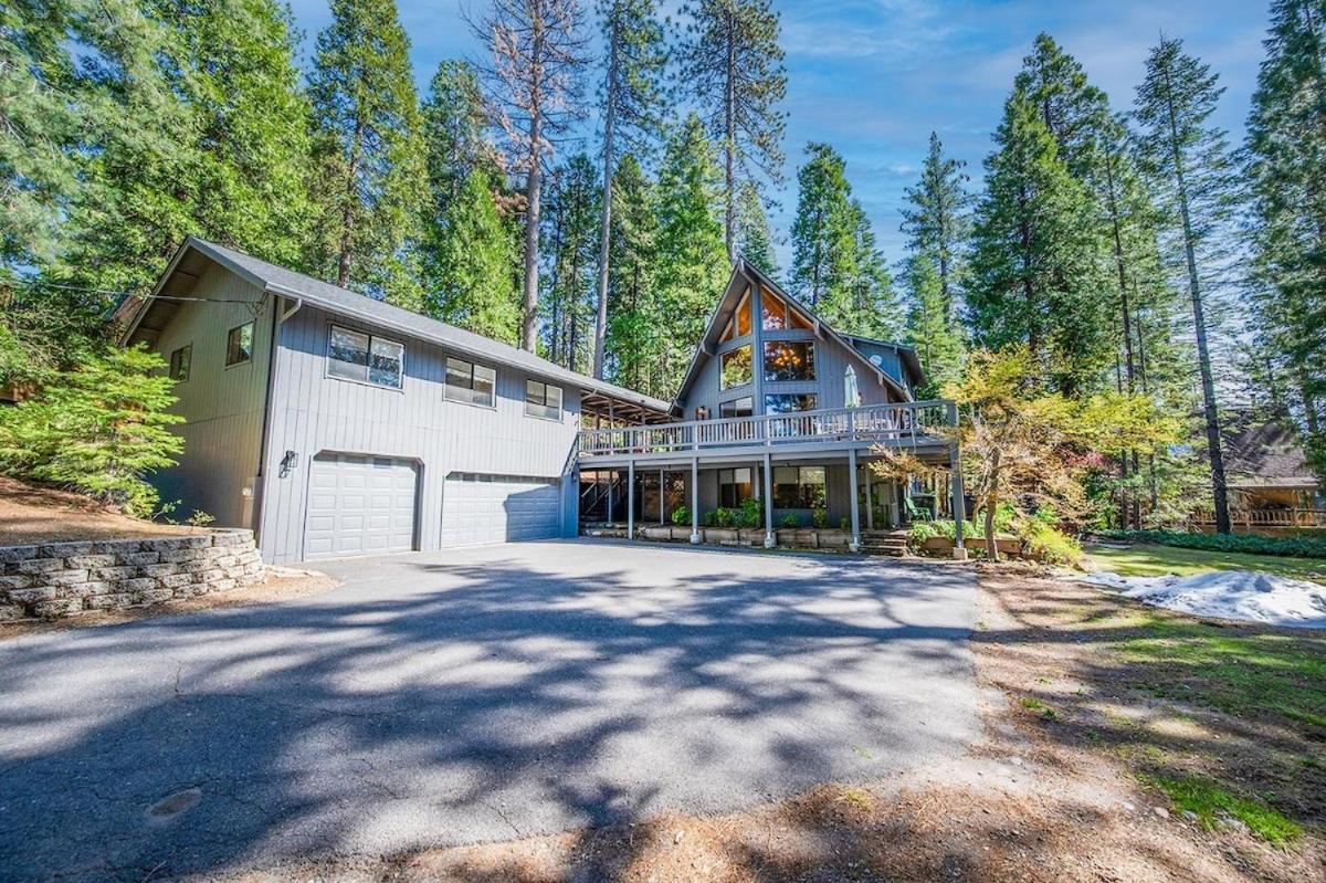 Arnold A Frame Cabin with Hot Tub and Guest Suite - Bed and Breakfast Arnold