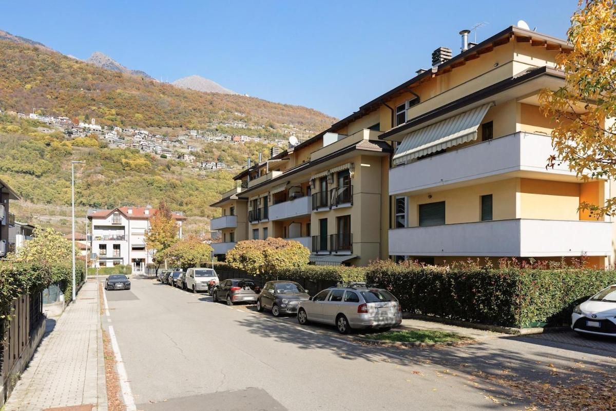 Modern Retreat with AC & Fast Wi-Fi - B&B Morbegno