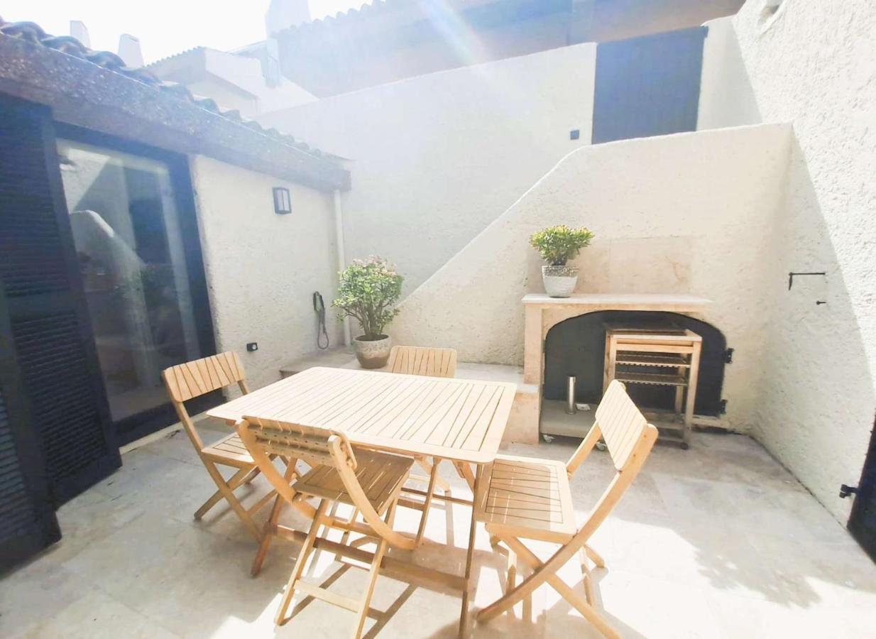 Marcogblan - Superbe T4 refait à neuf avec vue port - B&B Cogolin