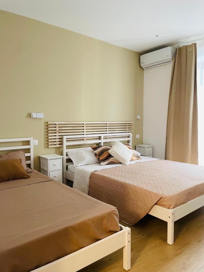 Habitación Doble con balcón - 2 camas