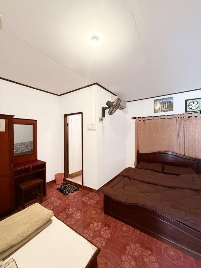 ເຮືອນພັກ ສິງໄຊ SINGXAY Guesthouse - B&B Vientiane