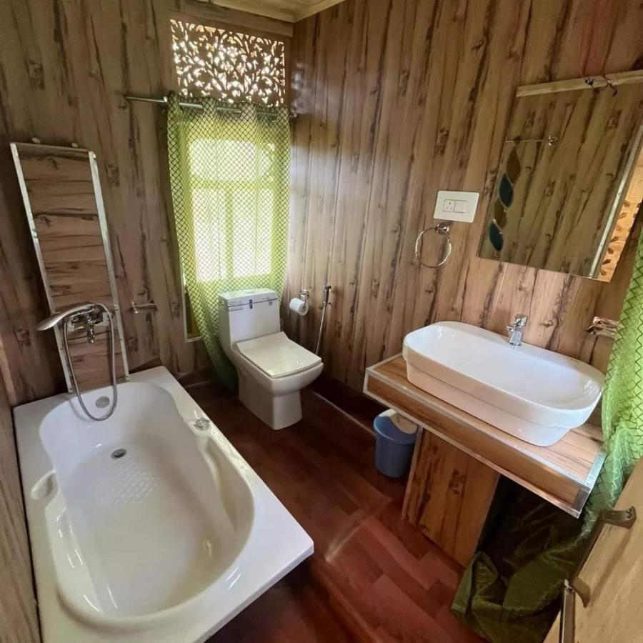House boat house of common - B&B Sudarbal