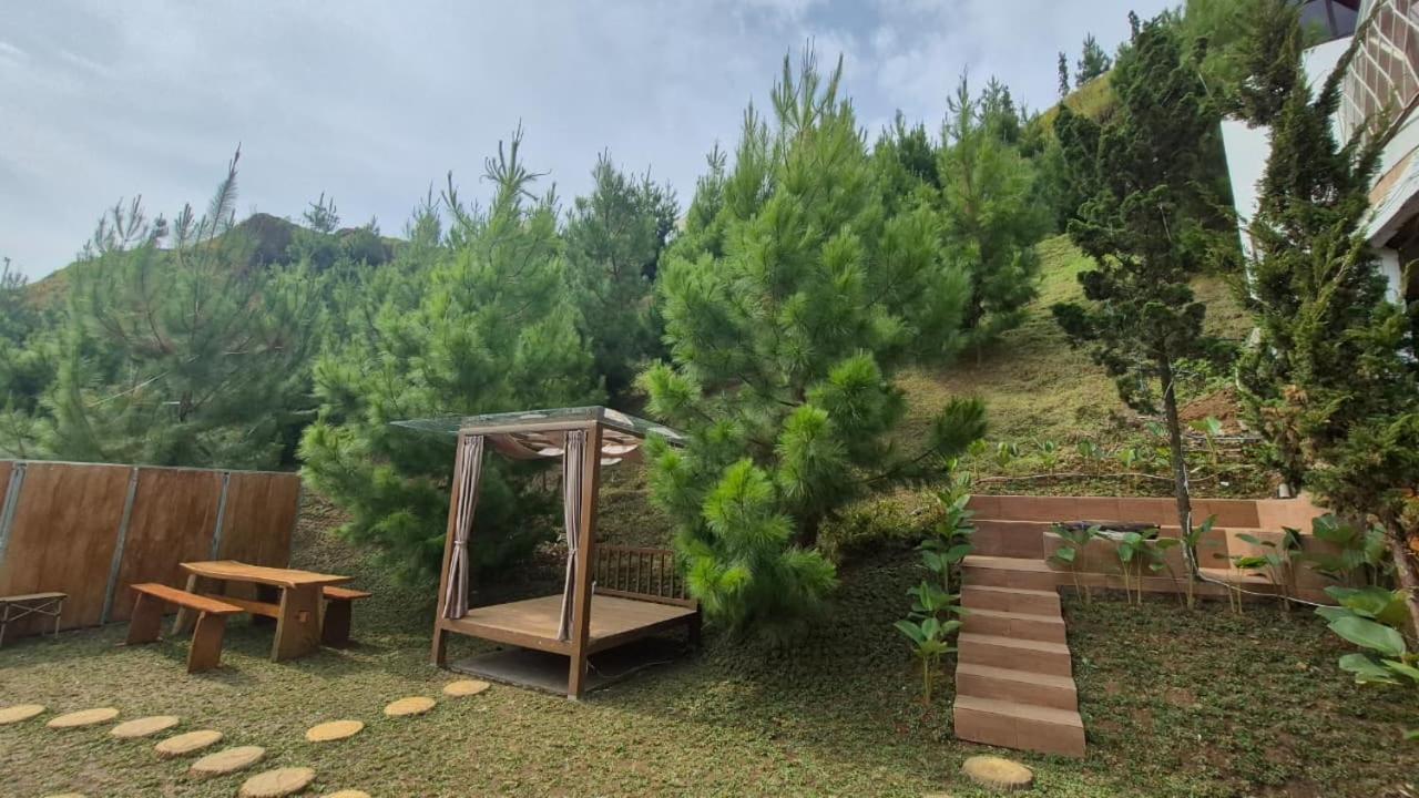 Villa con Vista Giardino