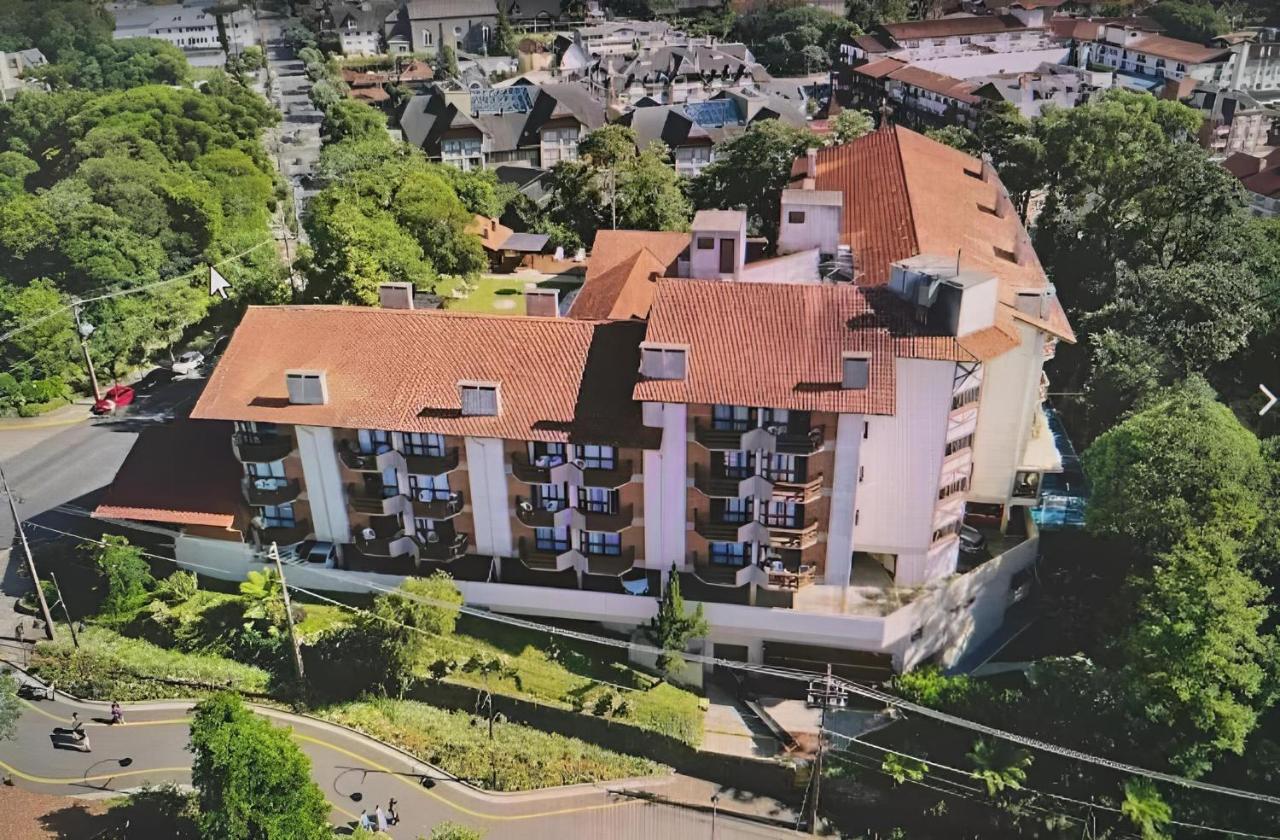 Apartamento Esquina Rua Torta, Pousada do Serrano, Gramado, RS - B&B Gramado