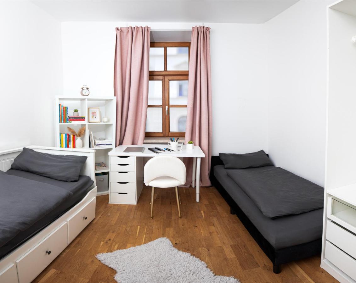 Top Lage! Gemütliche Wohnung am Englischen Garten - B&B Monaco di Baviera