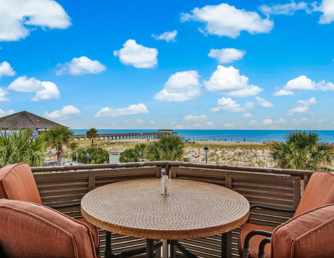 Sandpiper Seaview 201 - B&B Tybee Island