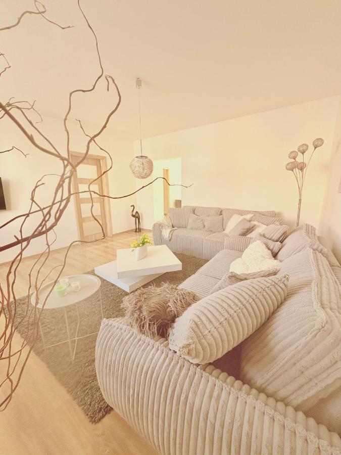 Trio Apartments - B&B Ostrava