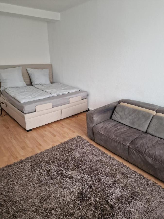 Mitten in Neuss 20 min zu Düsseldorf und 30 min zu Köln - B&B Neuss