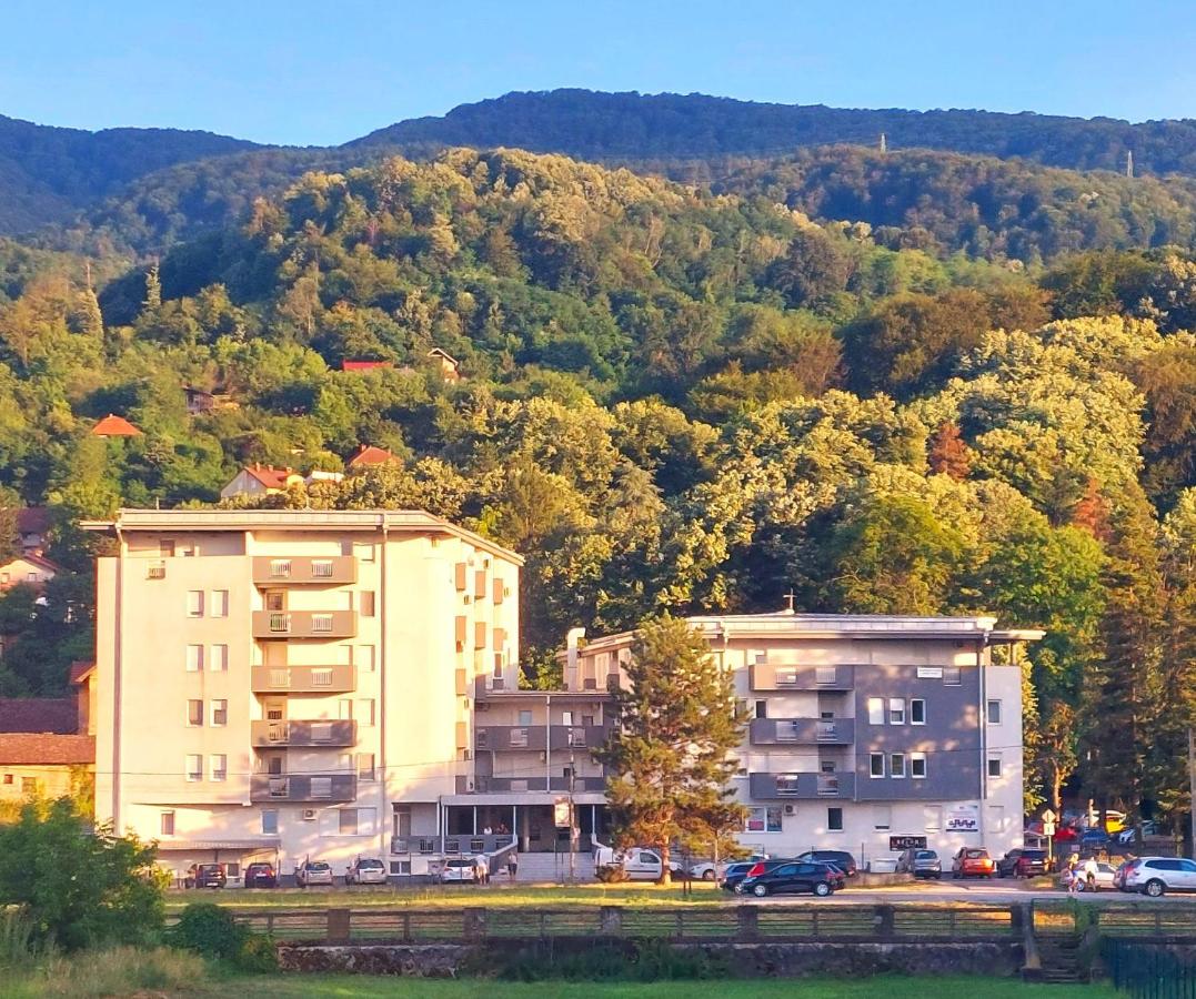 Amber Apartman - Ferienwohnung Banja Koviljača