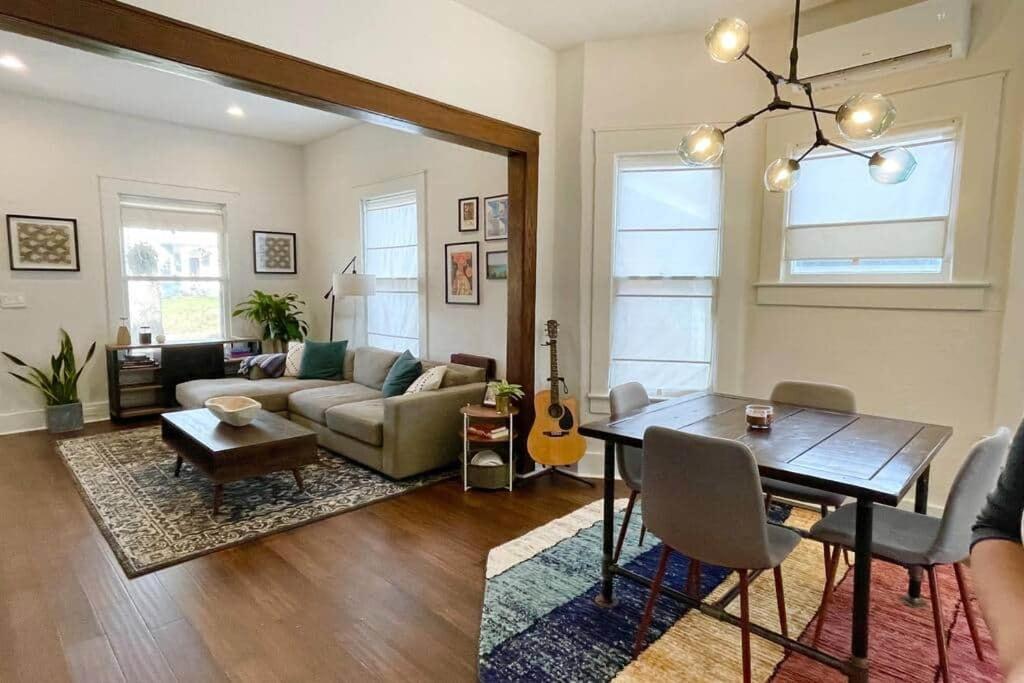 The Owen Bungalow - Uptown/Paseo OKC - B&B Oklahoma City