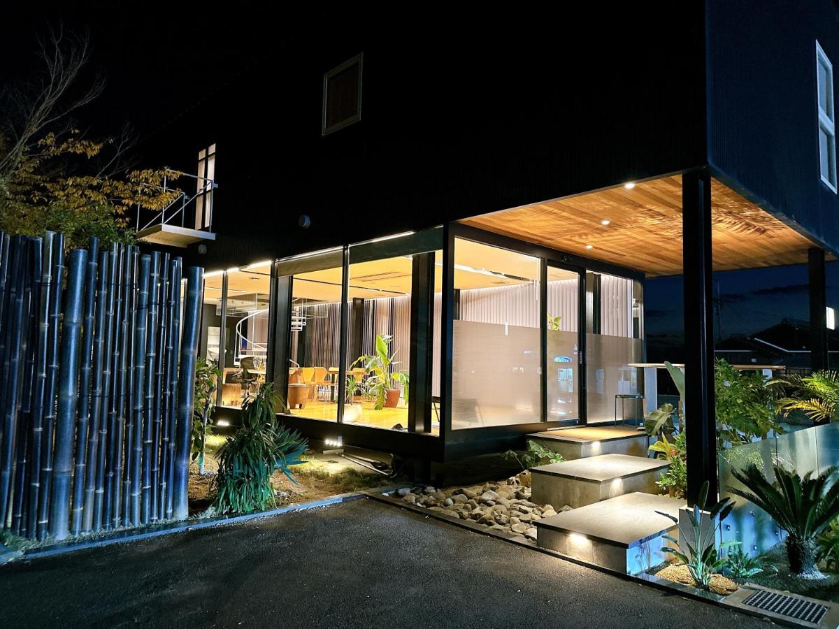 SENJA Dewata - B&B Mitoyo