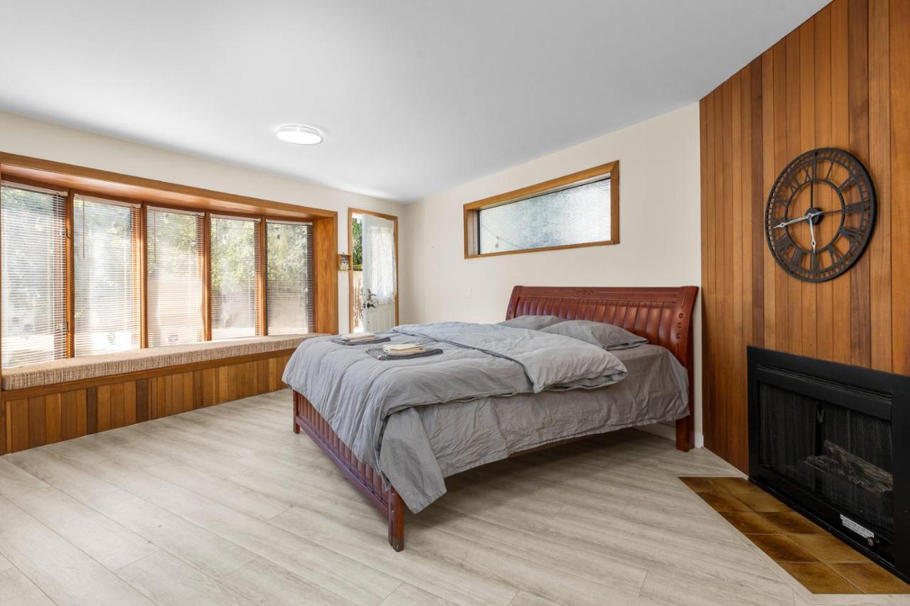 Spacious and bright suite with independent access - B&B Delta