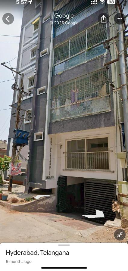 Emaar Homestays - B&B Hyderabad