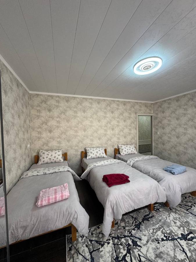 Camera Tripla Classic