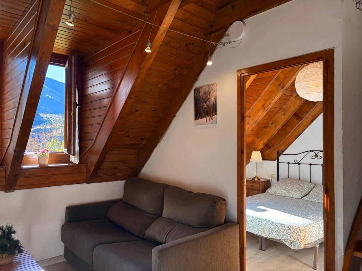 Chimenea y piscina-Dúplex perfecto para todo el año - Herbasabina 4 - B&B Pla de l'Ermita