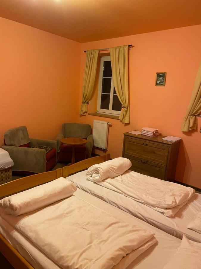 Quadruple Room with Private Bathroom