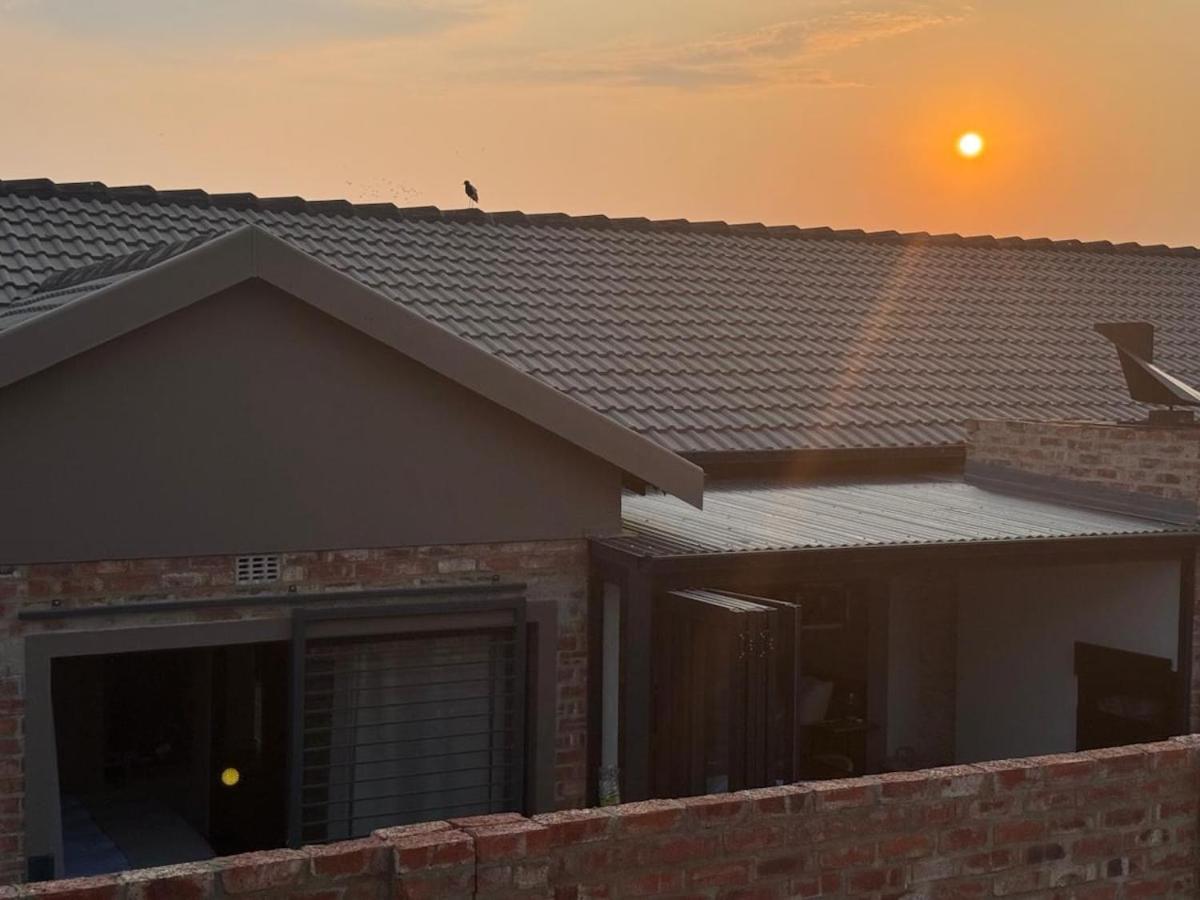 Chellas Micasa 60 - B&B Potchefstroom