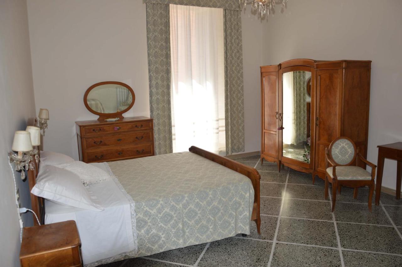 Triple Room with Shared Bathroom