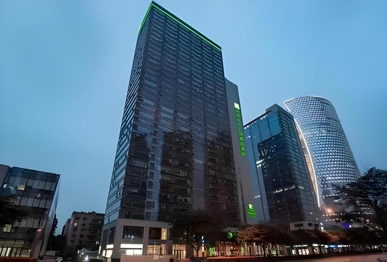 Chengdu DreamLand Hotel-Chunxi Road Taikoo Li - B&B Chengdu