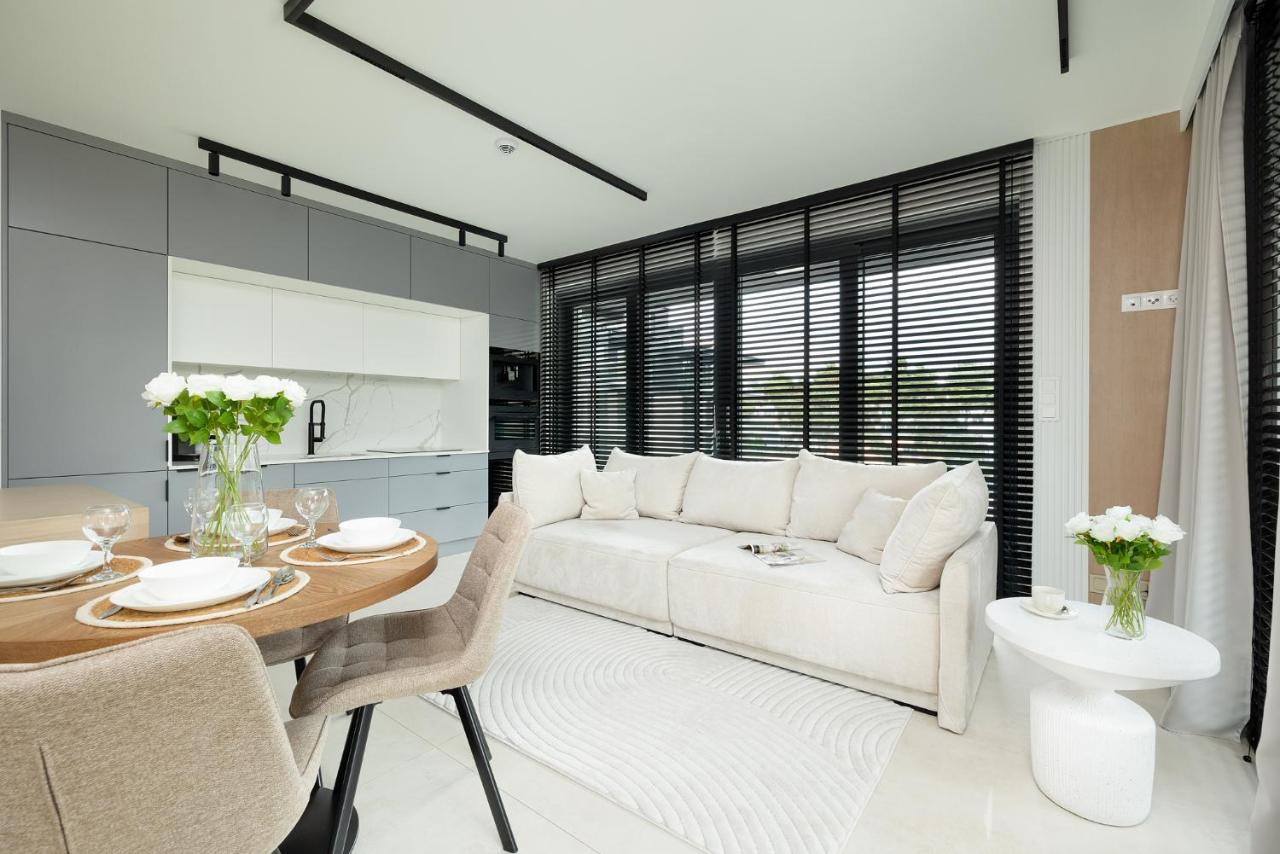 Apartment Sea Light - Best Comfort - by rentmonkey - Bed and Breakfast Pogorzelica