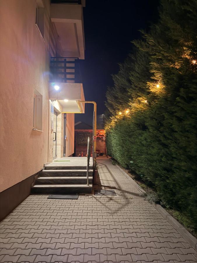 Apartament Tora - Ferienwohnung Craiova