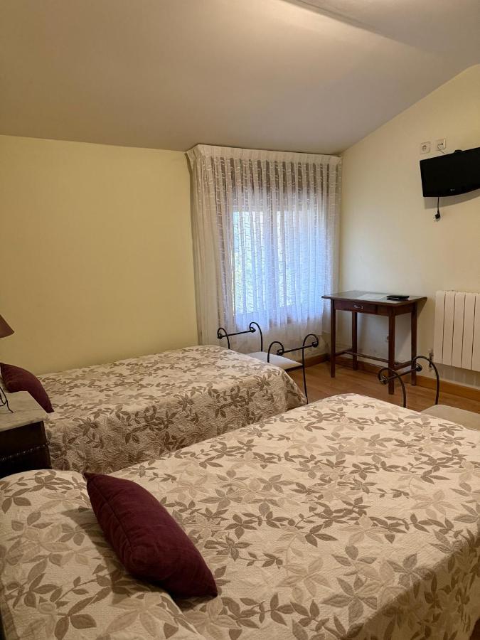 Habitación Doble con baño privado - 2 camas