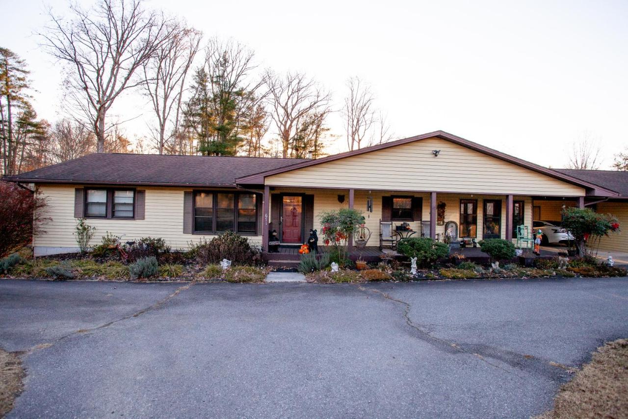 O'Brien's Sanctuary - B&B Candler