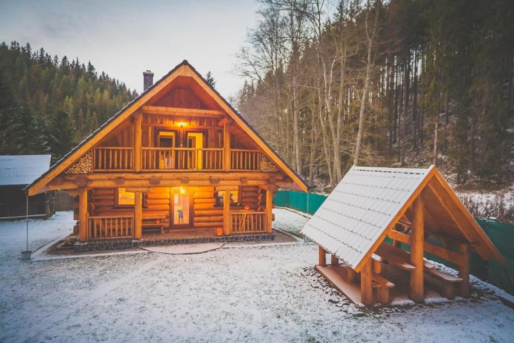 Chata Lopušná dolina - Ferienwohnung Lučivná