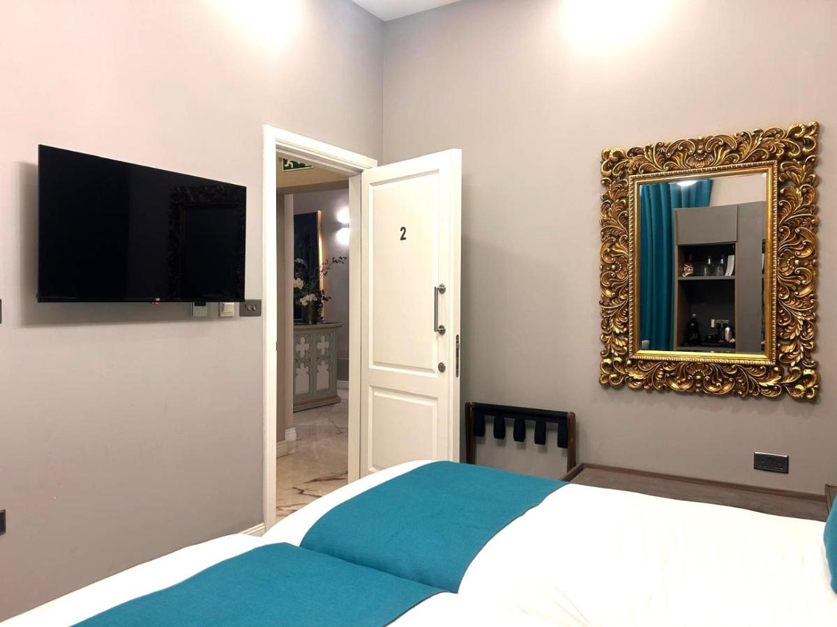 Chambre Lits Jumeaux avec Salle de Bains