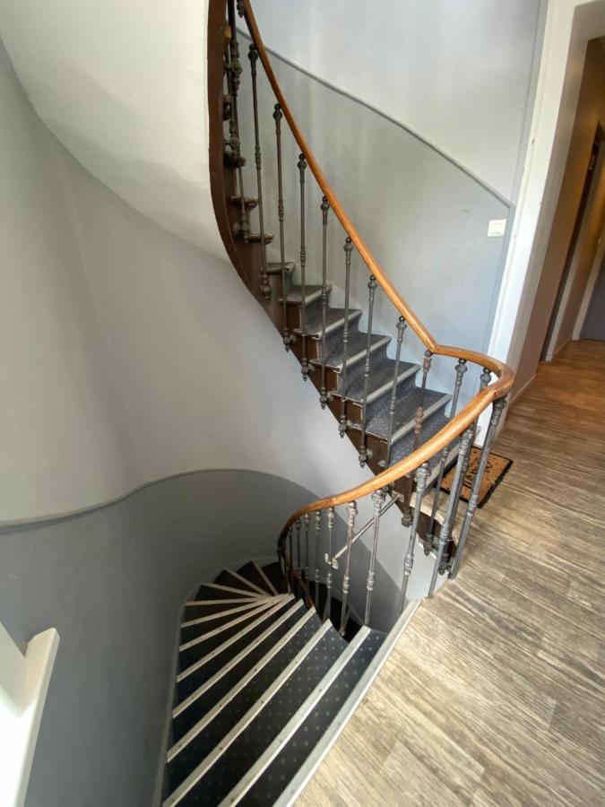 La Pause Voyage - chambre privative, gare à proximité - B&B Bourbourg