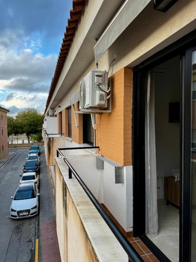 Apartamento a 10 minutos de Granada, parking gratis - B&B Alhendín