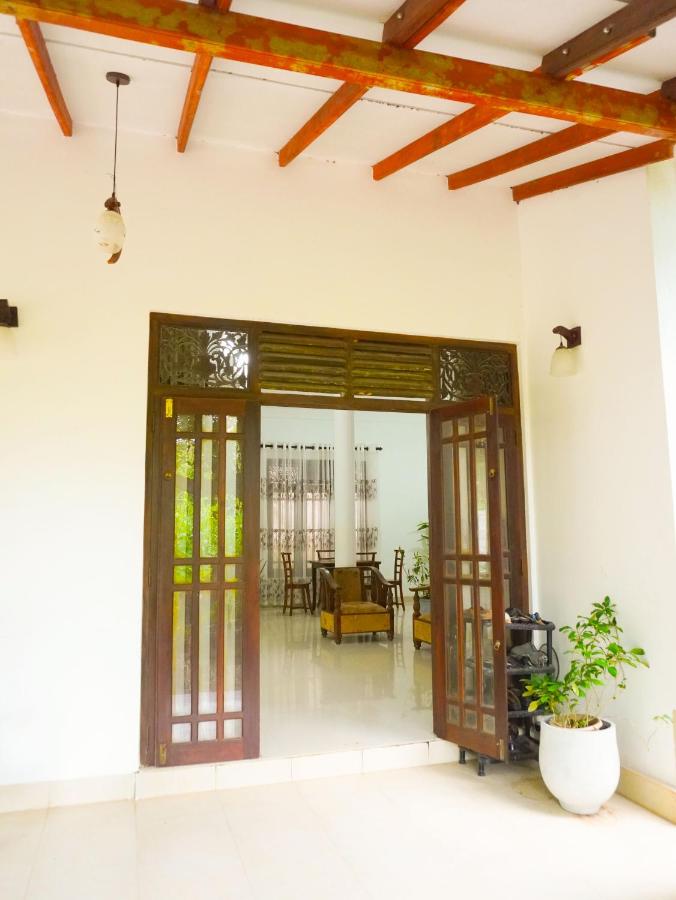 Thisaru Homestay - B&B Weligama