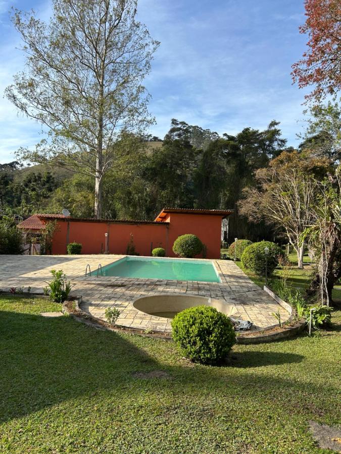 Chalé Rosa Flor - B&B Núcleo Mauá