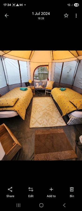 3 GLAMPING TENTs - Ferienwohnung Glastonbury