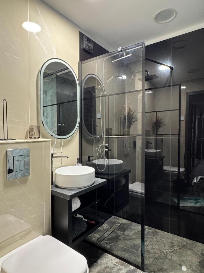 Chic Apartment - B&B Braşov
