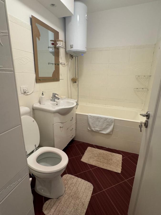 Zen apartments - B&B Craiova