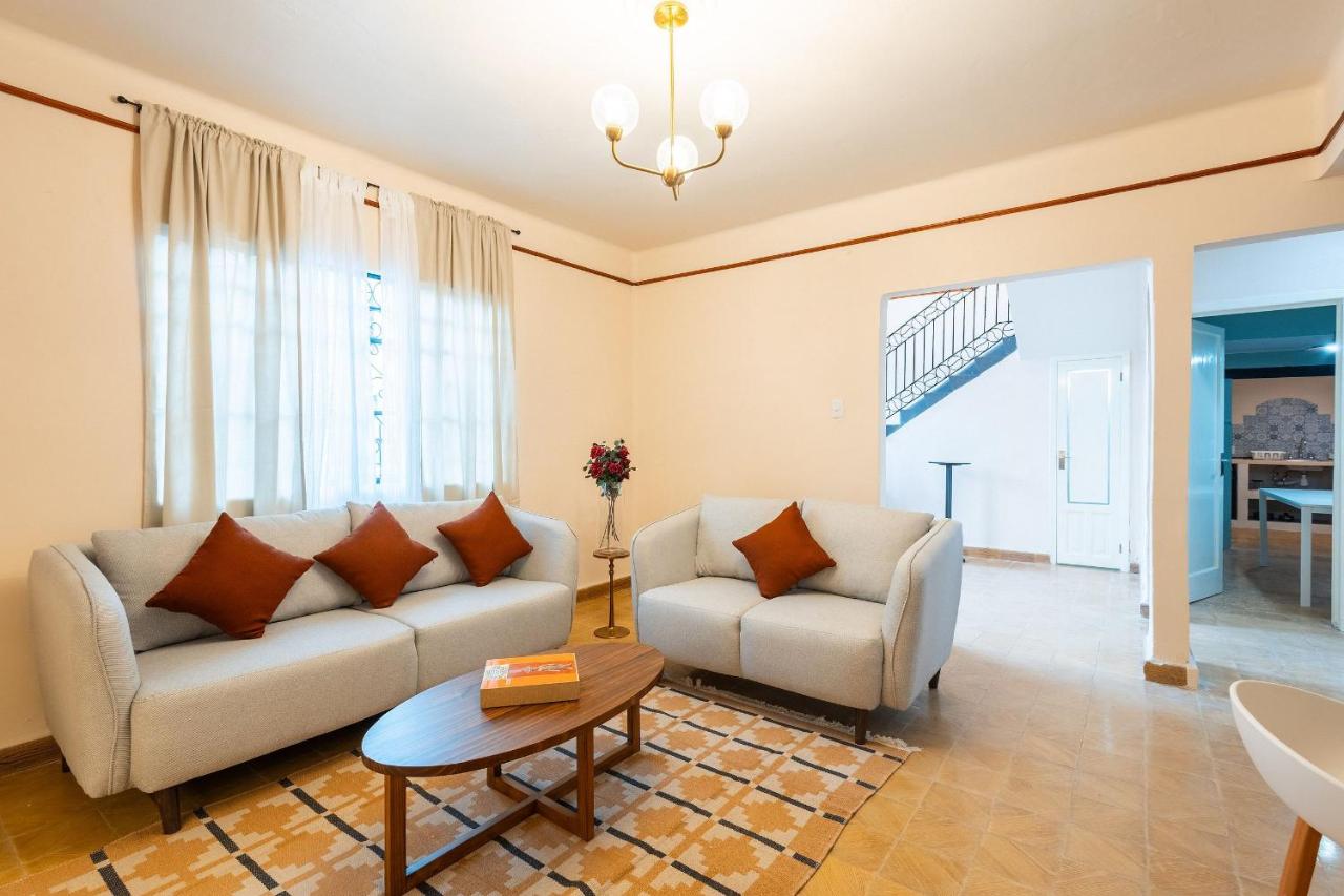 Casa céntrica con 4 hab + lavadora + Est - B&B Puebla de Zaragoza