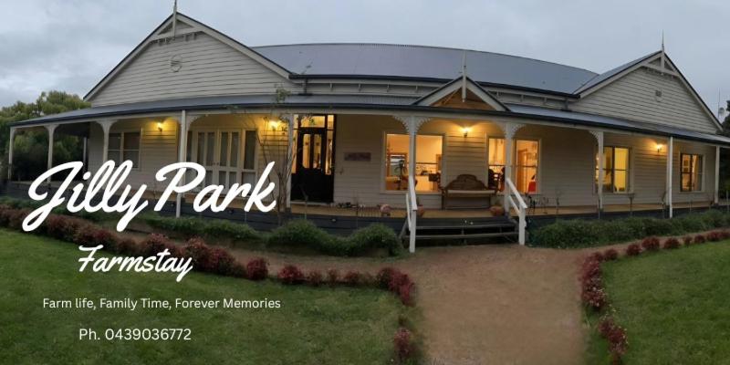 Jilly Park Farmstay Experience Discover Authentic Farm Life Complimentary Breakfast Included - B&B Buln Buln