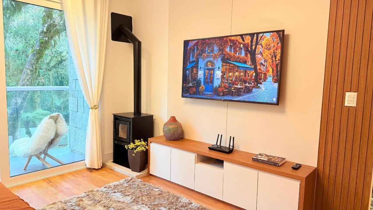 Natureza, Lareira e Piscina | Club Vêneto - B&B Gramado