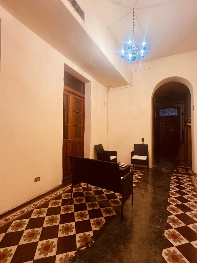 Friducha en Barrio Antiguo Mty - B&B Monterrey