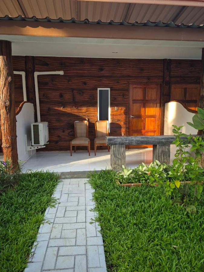 Poonsap Resort - B&B Ko Lanta Yai