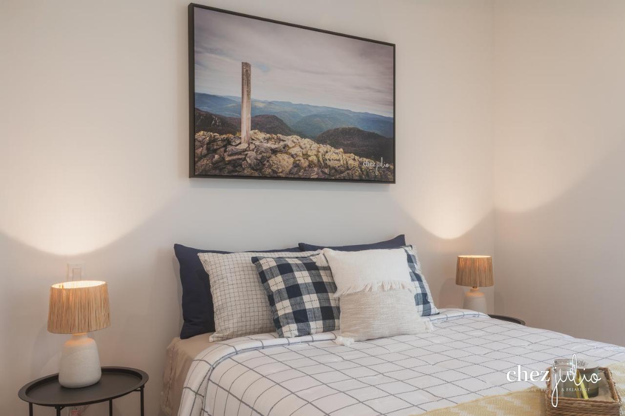 Queen Room with Sea View