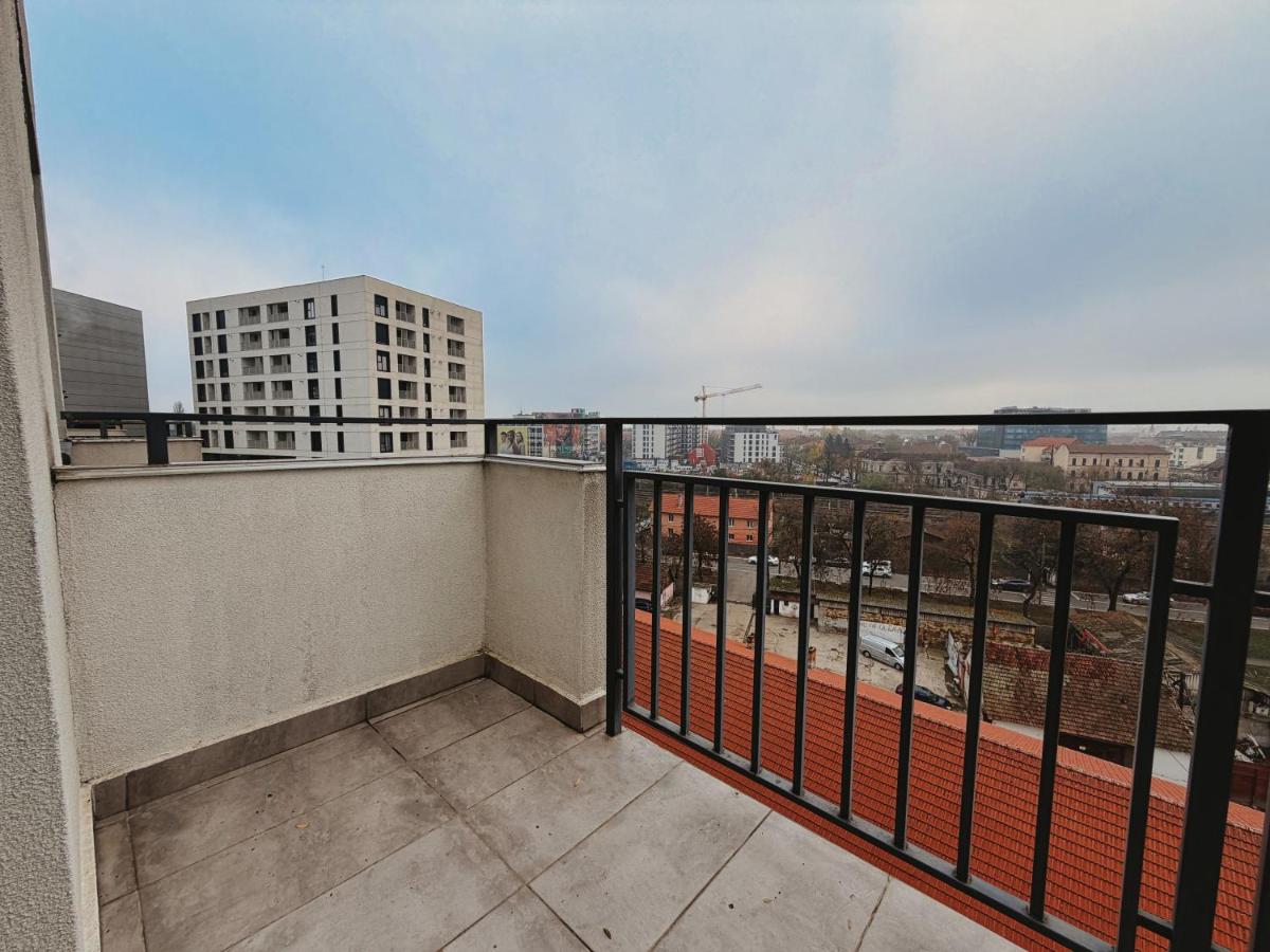 NEO Unu - City of Mara - central - private parking - B&B Timişoara