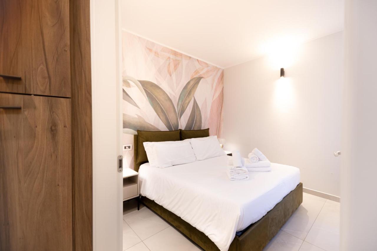 Manu Como Lake Apartment - Ferienwohnung Como