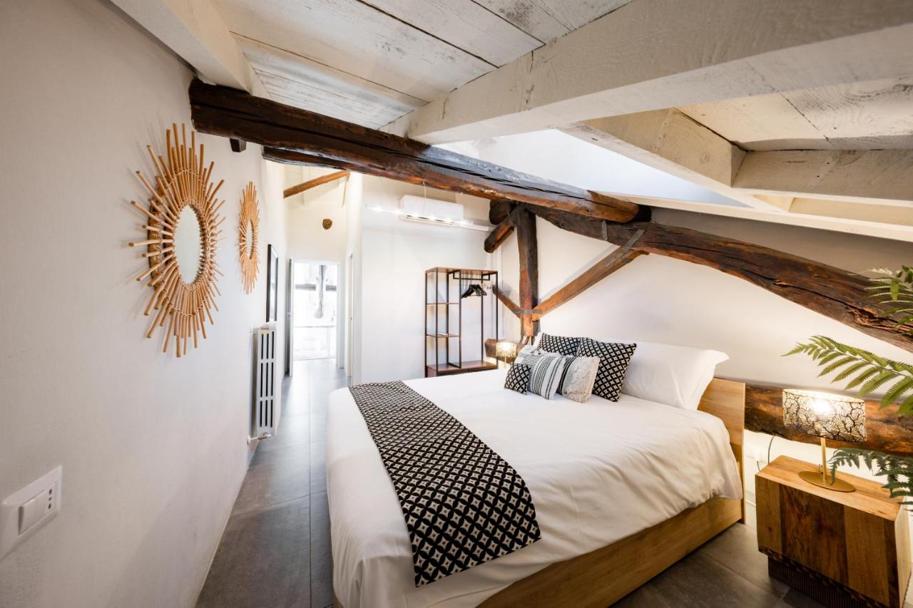 Aris Como Lake apartment - By Relais di Giada - B&B Como