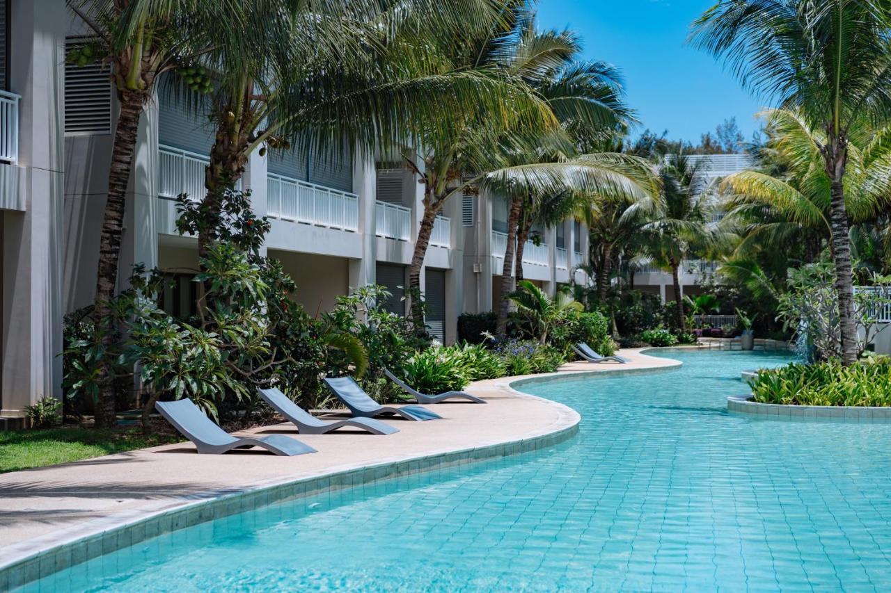 Apartment in a Tropical Oasis, Ki Residences, Pereybere - Managed by KSN - Bed and Breakfast Péreybère